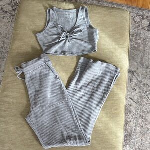 Aeropostale Light Gray Knit Tank and Pants Set